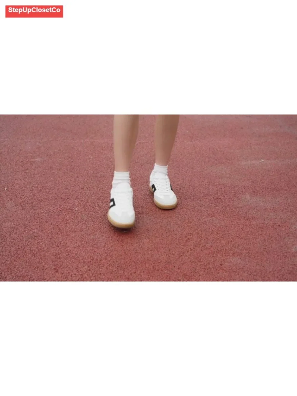 Lace Detail Retro Gum Sole Fashion Sneakers Perforated Casual Walking